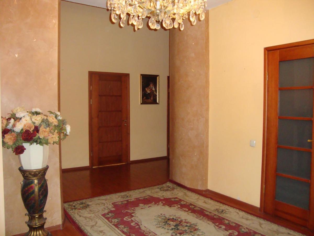 אודסה Hotel Reno On Deribasovskaya מראה חיצוני תמונה