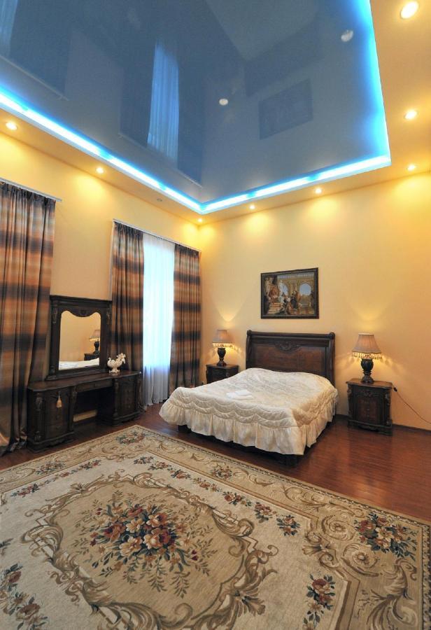 אודסה Hotel Reno On Deribasovskaya מראה חיצוני תמונה