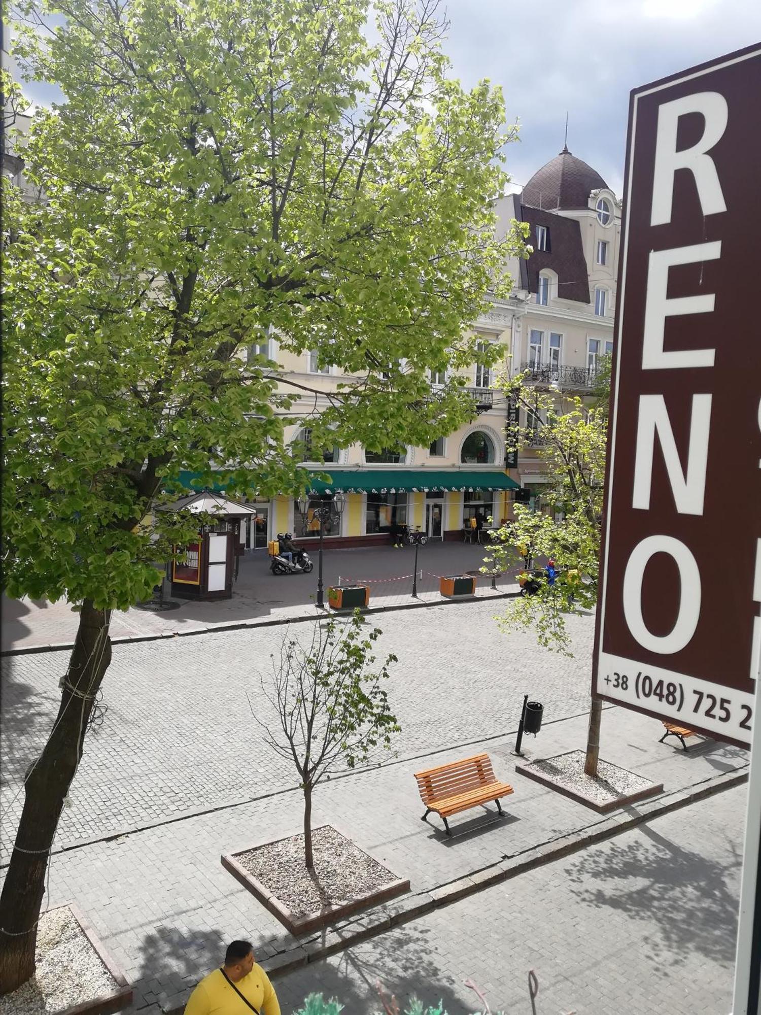 אודסה Hotel Reno On Deribasovskaya מראה חיצוני תמונה