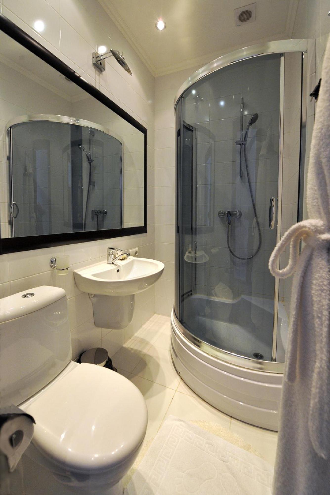 אודסה Hotel Reno On Deribasovskaya מראה חיצוני תמונה